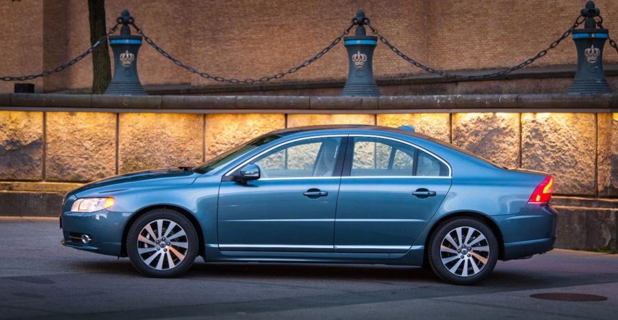  Volvo S80 2013 года  (фото 3 из 13)